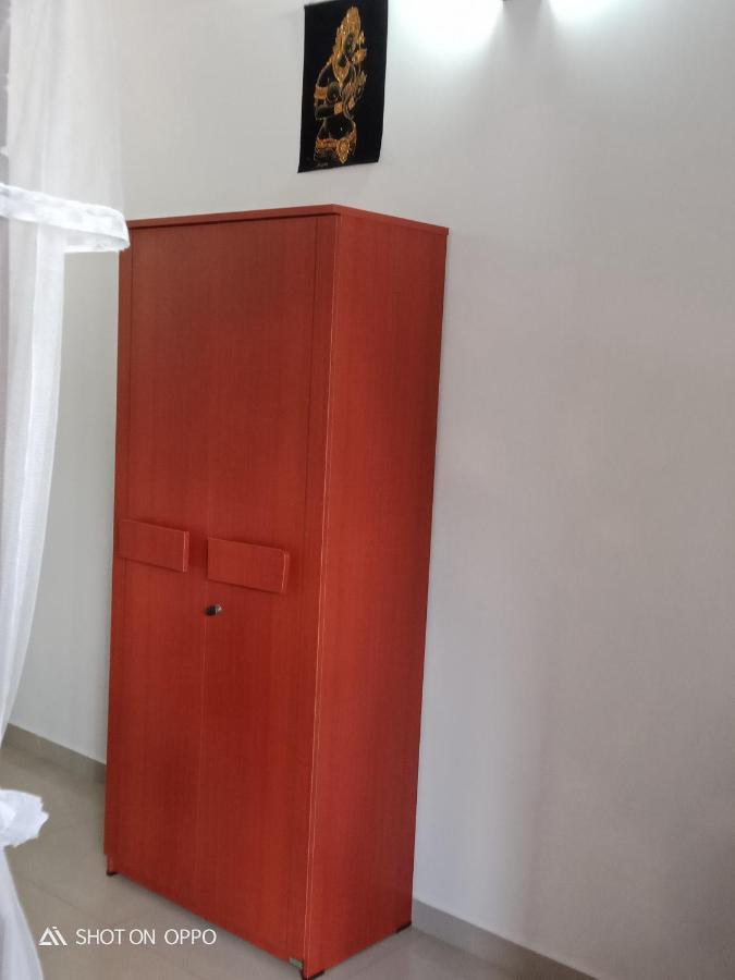 Aayu'S Guest Hotel Бентота Екстериор снимка
